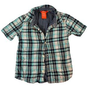 👣 5/$25 - Navy/Green/White Plaid Button Up Collared Shirt